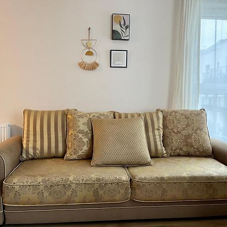 Oldtown Retro Apartment By Marina With Balcony For 6 People Gdańsk Kültér fotó
