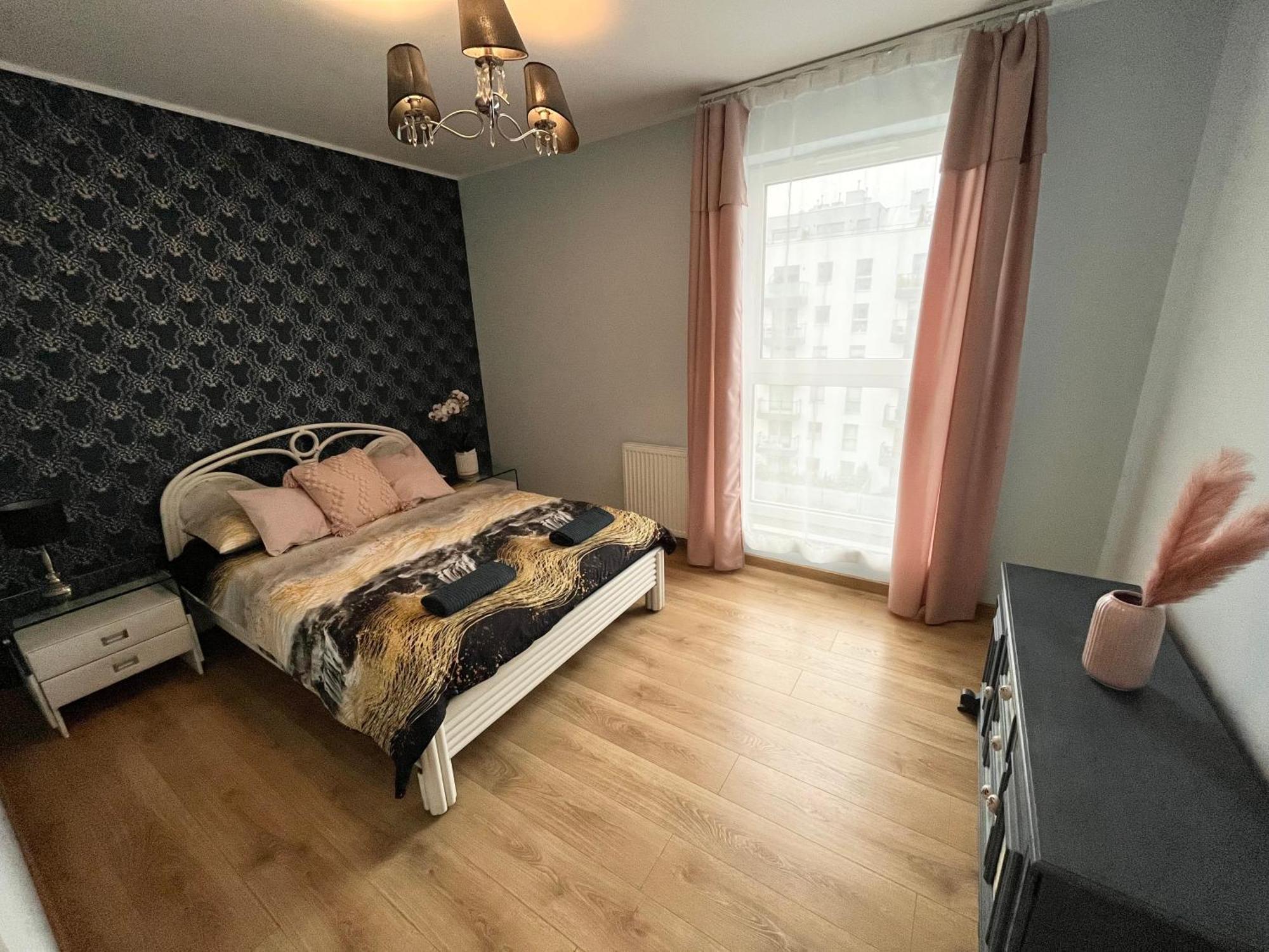 Oldtown Retro Apartment By Marina With Balcony For 6 People Gdańsk Kültér fotó