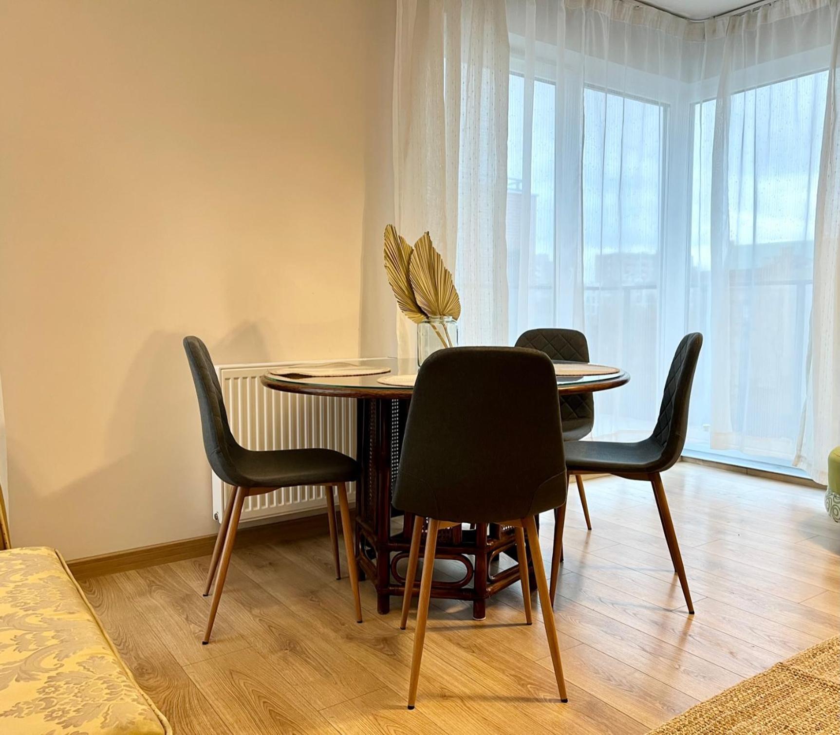 Oldtown Retro Apartment By Marina With Balcony For 6 People Gdańsk Kültér fotó